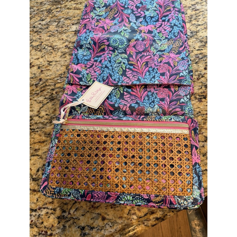 Lilly Pulitzer 14 Inch Laptop Case Leatherette Calypso Coast Floral Print NEW